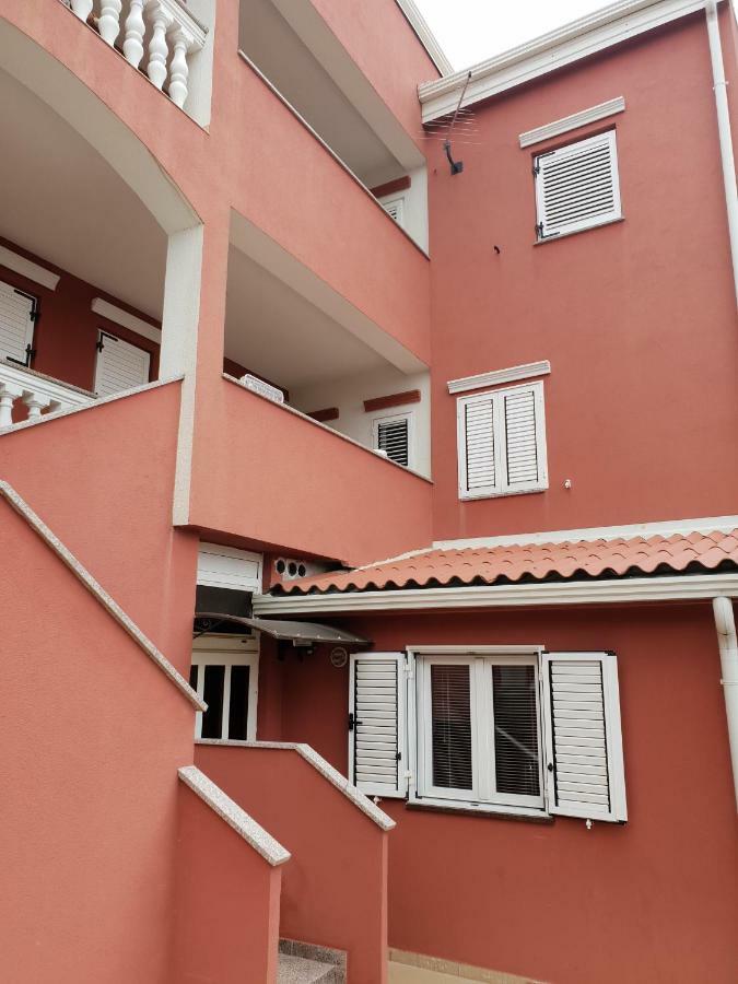 Apartmani "Bodulo" Povljana Εξωτερικό φωτογραφία